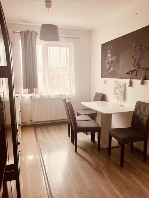 Апартаменти Lorand'S Place Near The River Клуж-Напока Екстер'єр фото